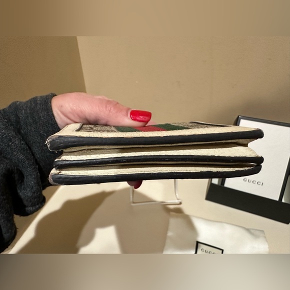 Gucci Cream Queen Margaret GG Coated Leather Compact Wallet W/Box and Dustbag - Picture 6 of 13